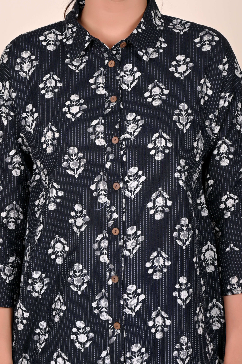 Women's Katha Work Pure Cotton Shirt – Black & White Floral Buti Design