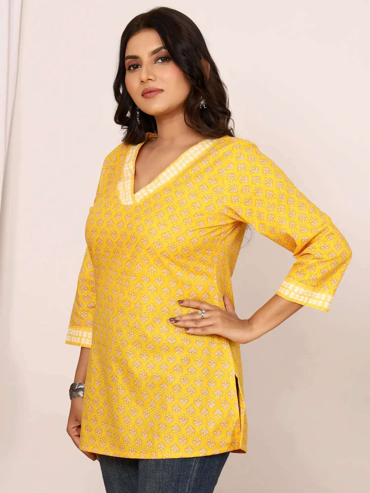 Sanganeri Yellow Flower Buti Print Cotton Top