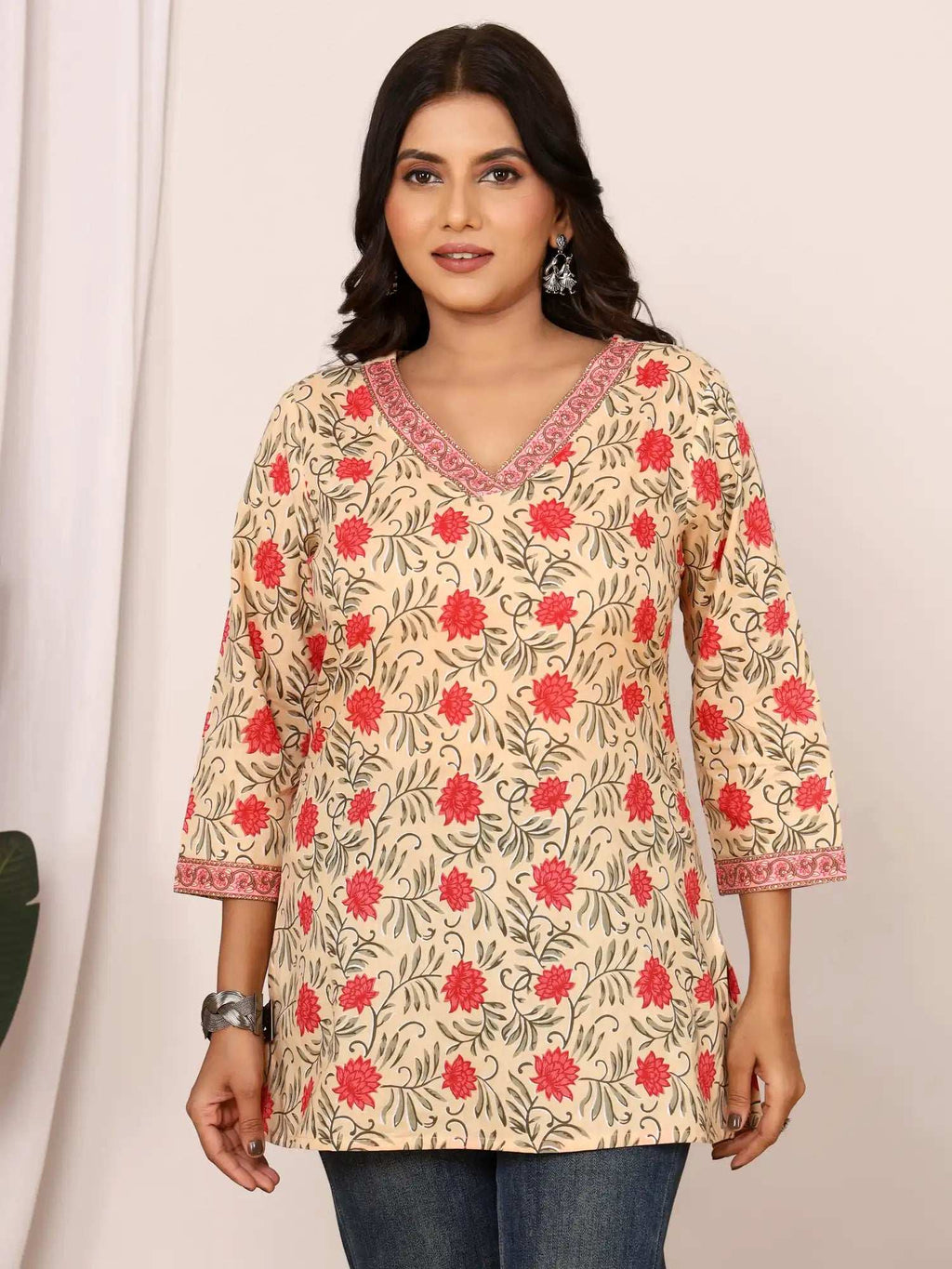 Sanganeri Beige & Red Floral Buti Print Cotton Top