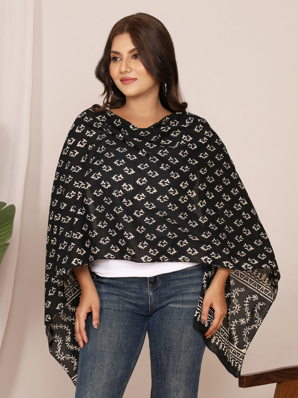 Black & White Handblock Discharge Print Pure Cotton Stole