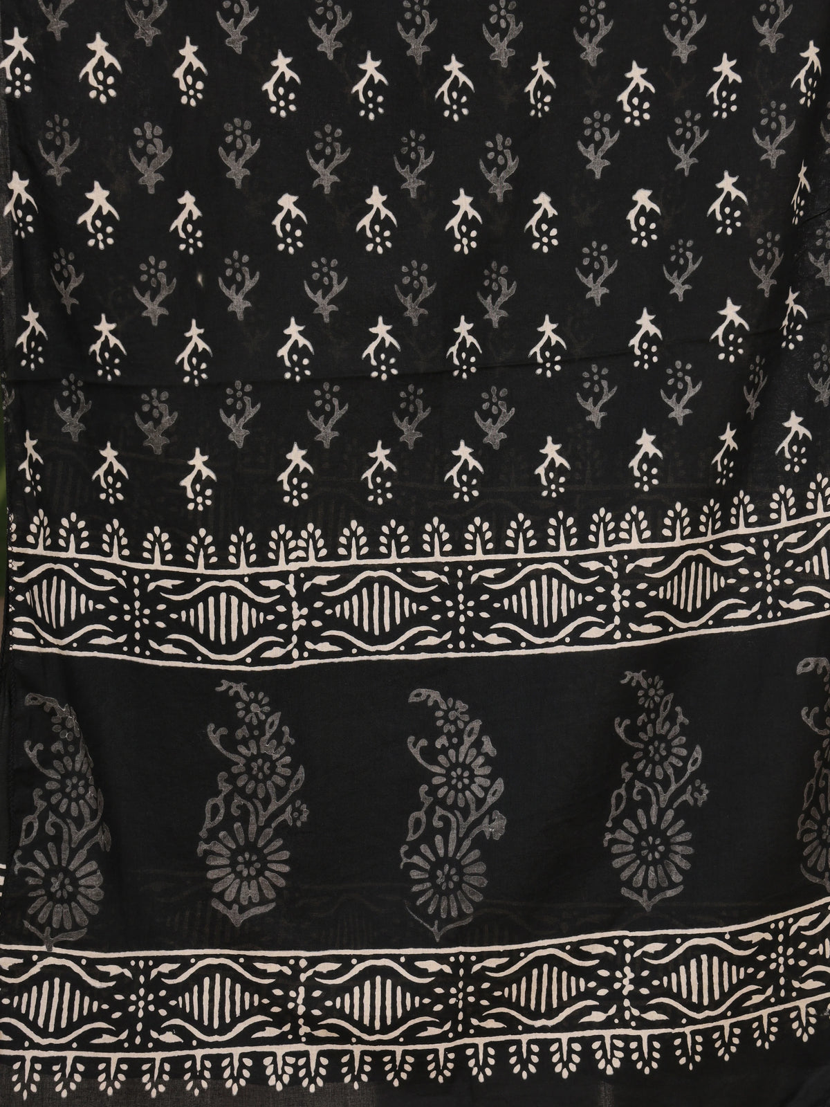 Black & White Handblock Discharge Print Pure Cotton Stole with Floral Boota Design