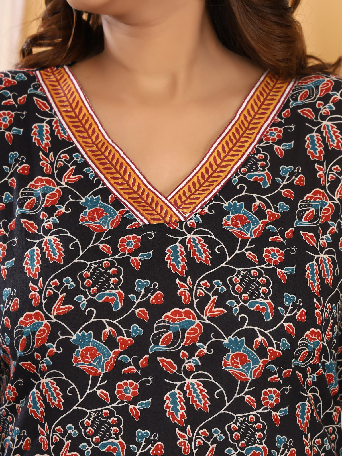 Sanganeri Kalamkari Black Floral Print Pure Cotton Top