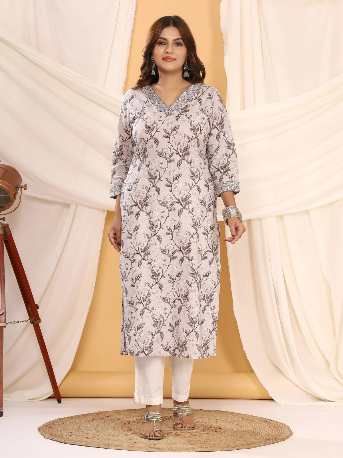 Sanganeri Floral Print Grey Cotton Kurti