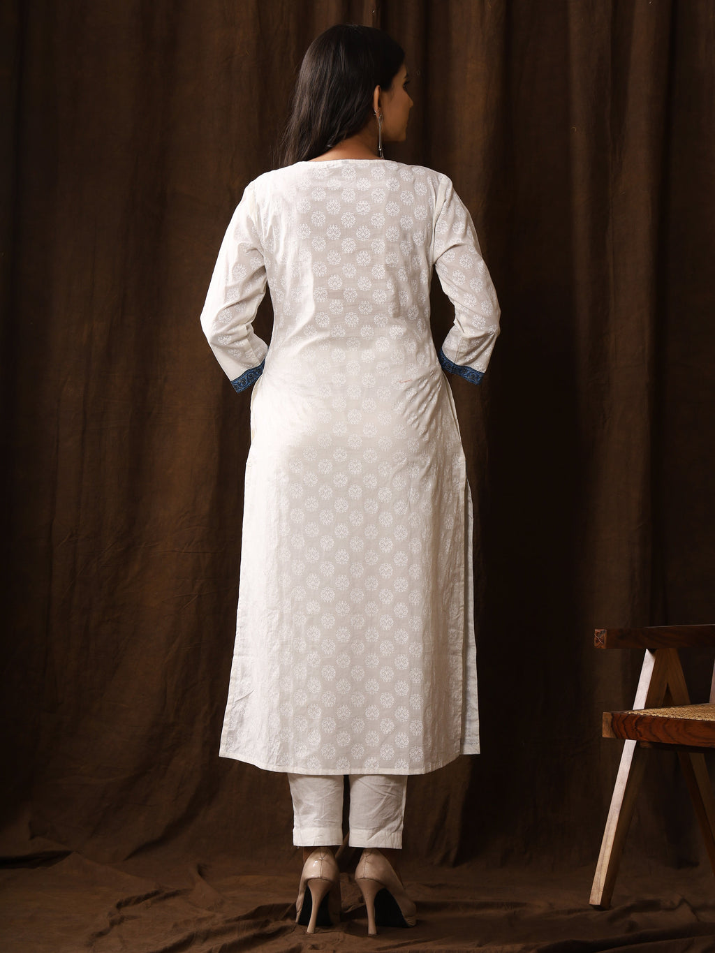 Sanganeri Buti Print White Cotton Kurti