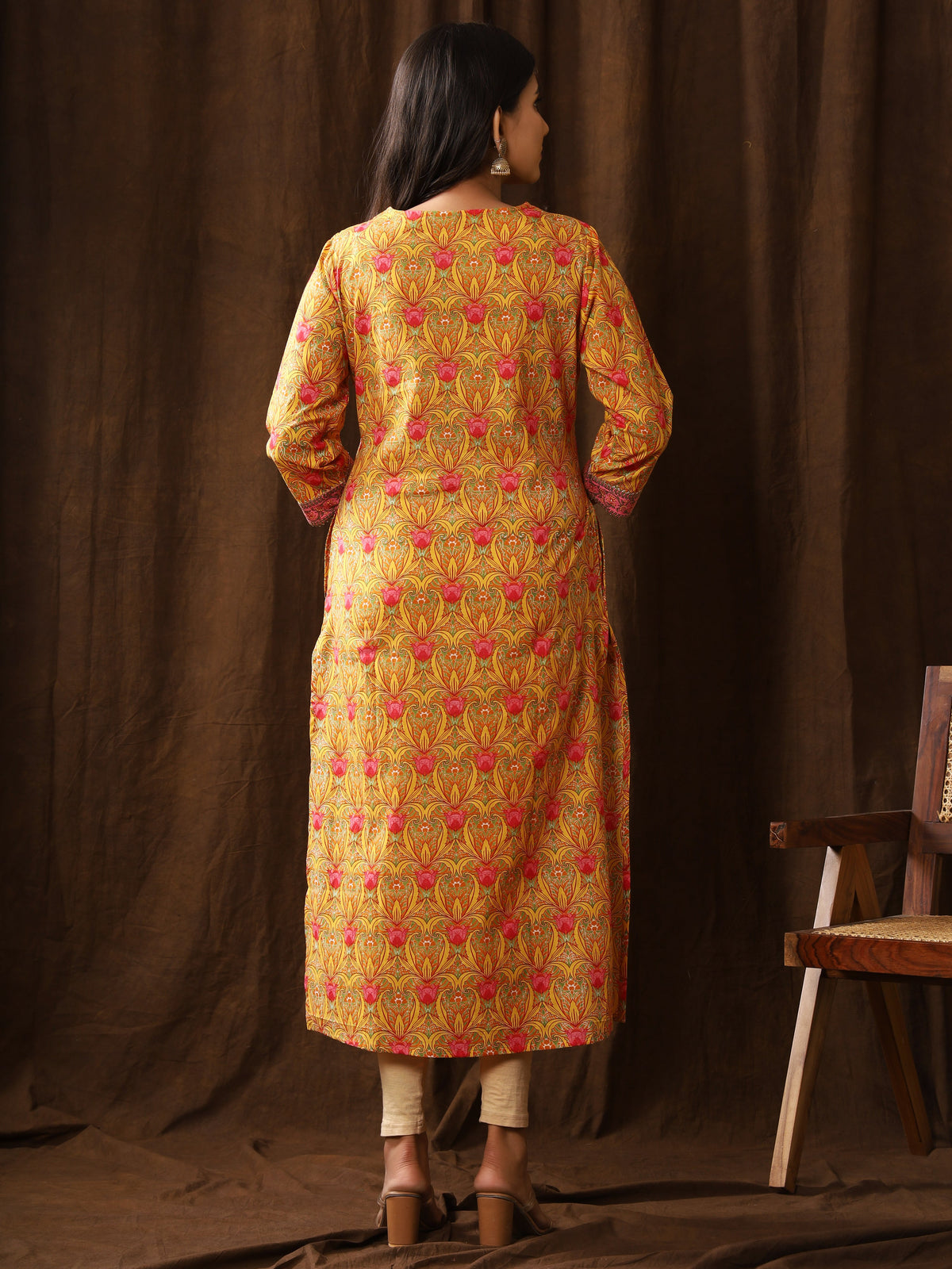 Sanganeri Gulbahar Floral Print Yellow Cotton Kurti