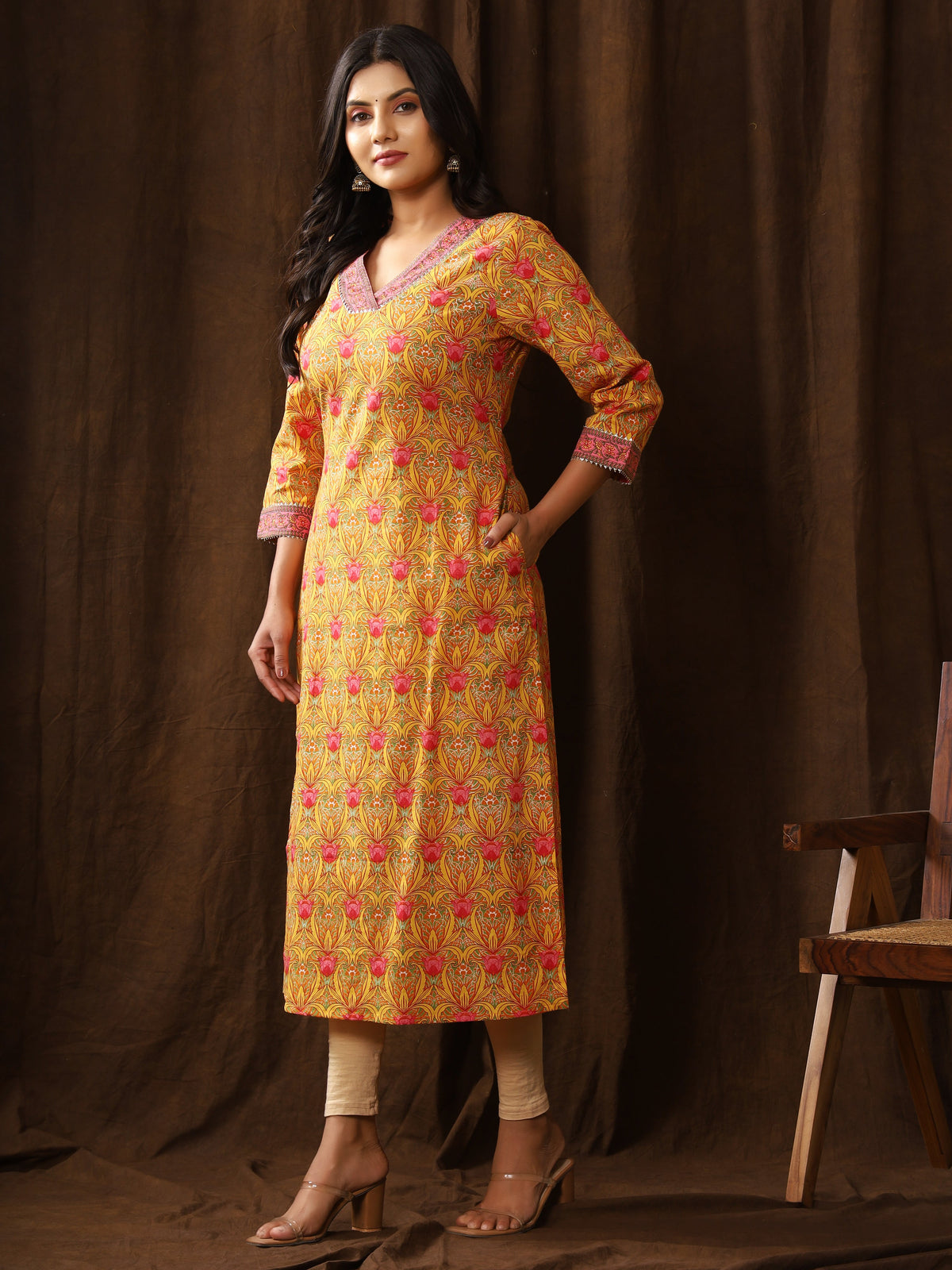 Sanganeri Gulbahar Floral Print Yellow Cotton Kurti