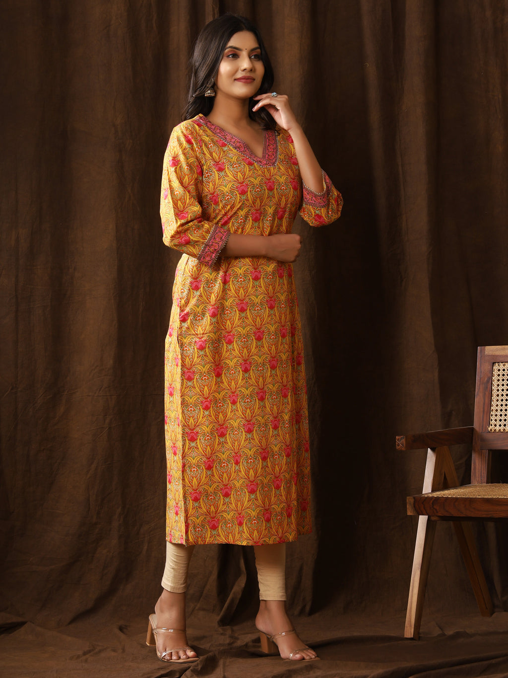 Sanganeri Gulbahar Floral Print Yellow Cotton Kurti