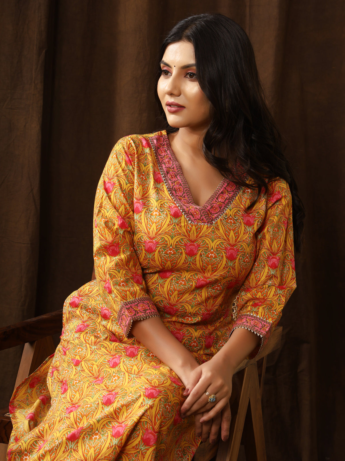 Sanganeri Gulbahar Floral Print Yellow Cotton Kurti
