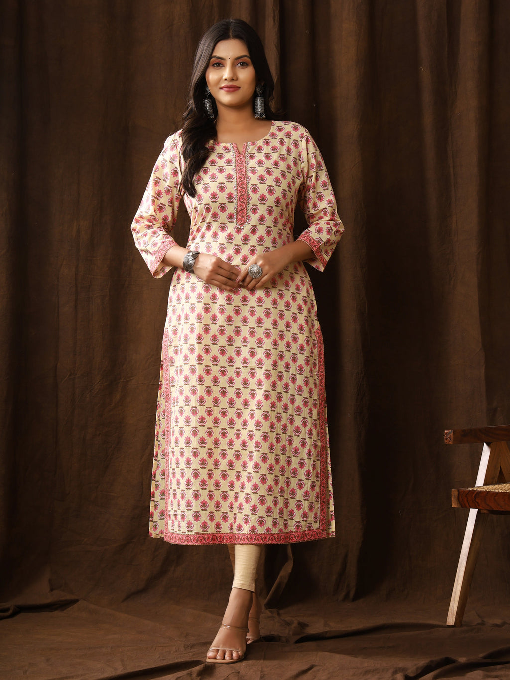 Sanganeri Gulmohar Buti Print Light Yellow Cotton Kurti