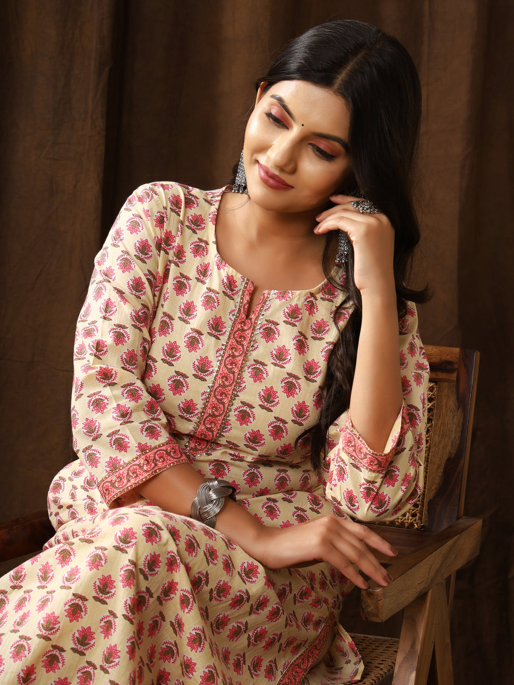 Sanganeri Gulmohar Buti Print Light Yellow Cotton Kurti