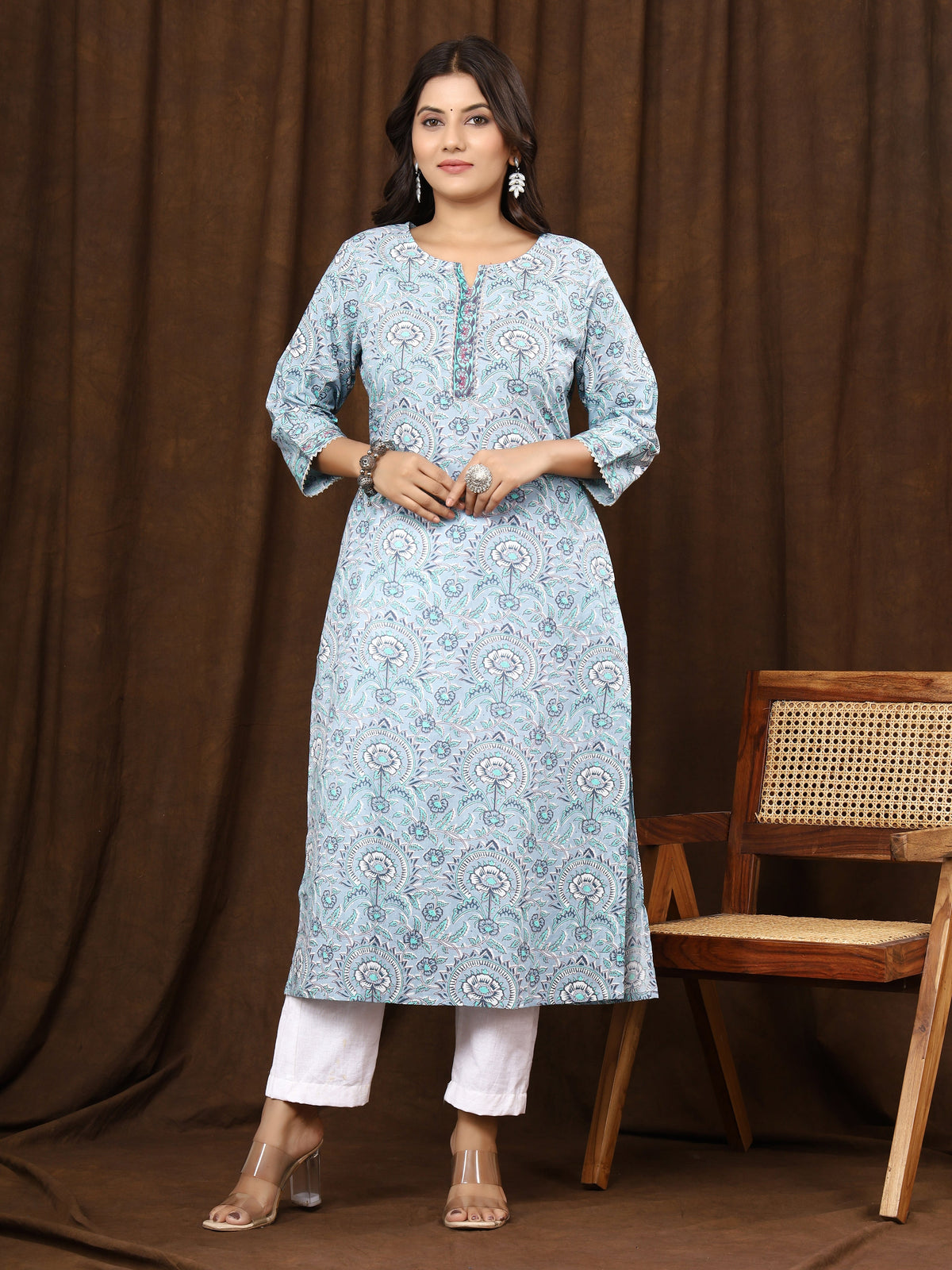 Sanganeri Buti Jaal Print Grey Cotton Kurti