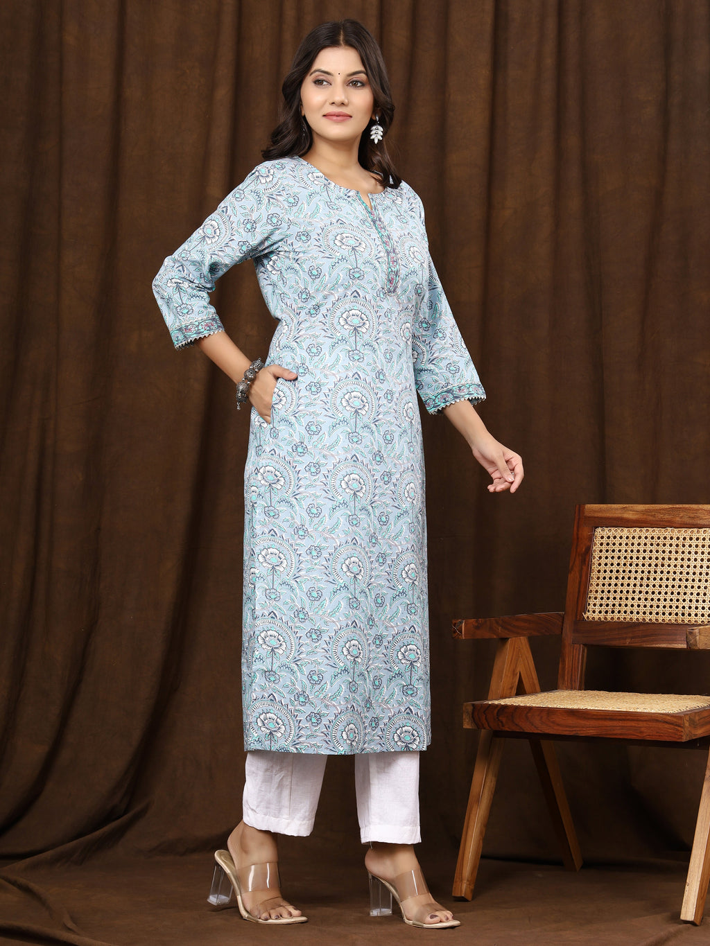 Sanganeri Buti Jaal Print Grey Cotton Kurti