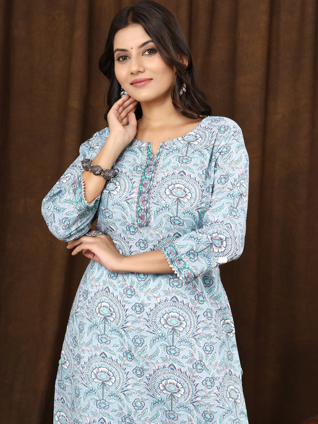 Sanganeri Buti Jaal Print Grey Cotton Kurti