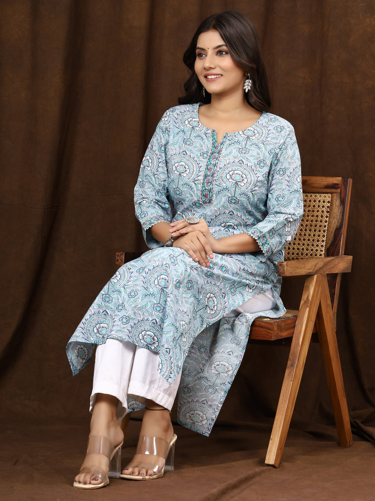 Sanganeri Buti Jaal Print Grey Cotton Kurti
