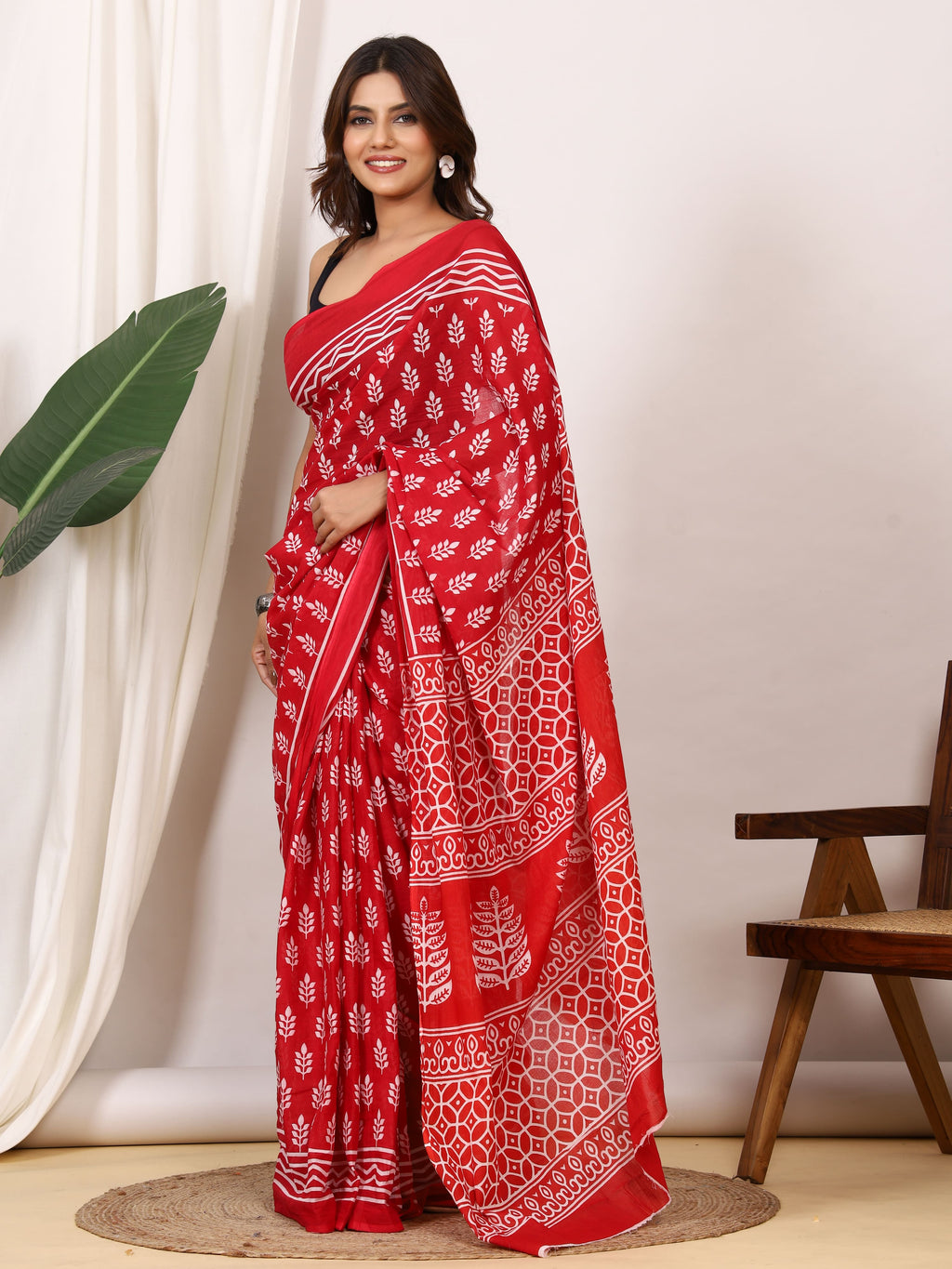 Pure Cotton Red Saree with White Leaf Block Print and Geometric Pallu