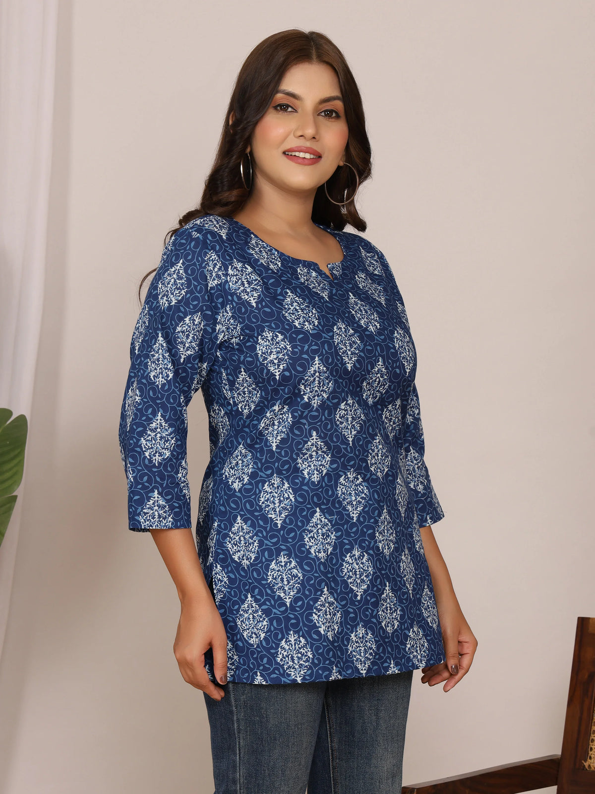 Sanganeri Print Indigo & White Ethnic Motif Top