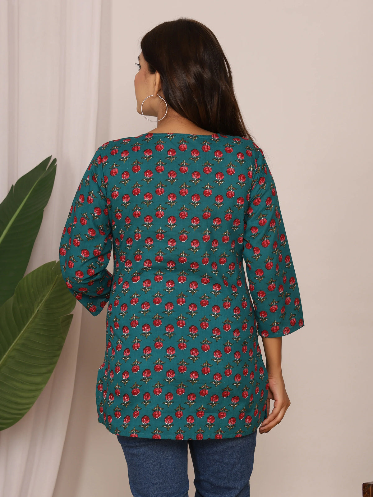 Sanganeri Teal & Red Rose Buti Print Top