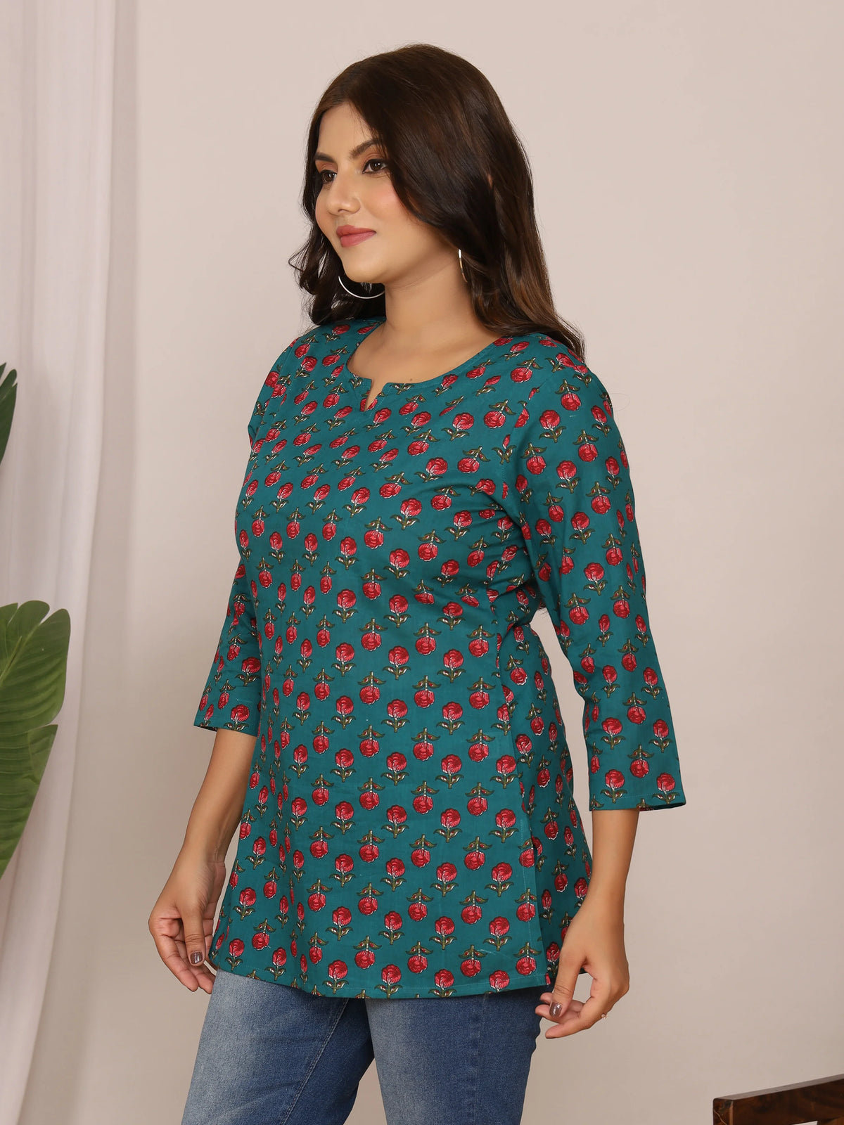 Sanganeri Teal & Red Rose Buti Print Top